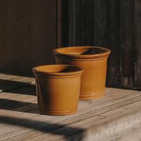 Kave Home Plantenpot 'Presili' Set van 2 stuks, Terracotta, kleur Mosterdgeel - thumbnail