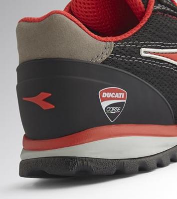 Diadora Werkschoen Glove MONSTER LOW S1PS 182049 | Zwart/Rood | Maat 42 - 8054795151418 Diadora Werkschoen Glove MONSTER LOW S1PS 182049 | Zwart/Rood | Maat 42 - 8054795151418