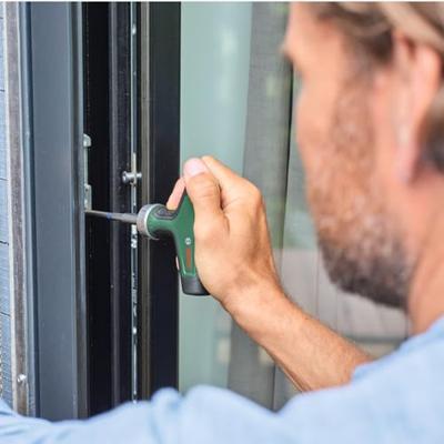 Bosch Groen T-handle ratchet screwdriver (T-greep ratel/bitschroevendraaier) - 1600A02Z9S Bosch Groen T-handle ratchet screwdriver (T-greep ratel/bitschroevendraaier) - 1600A02Z9S