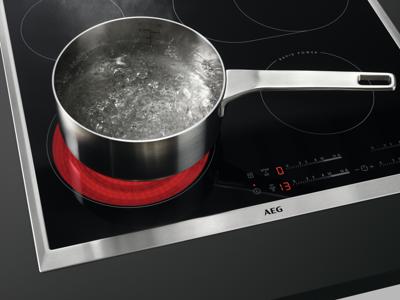 AEG 3000 serie keramisch 80 cm HK854870FB AEG 3000 serie keramisch 80 cm HK854870FB