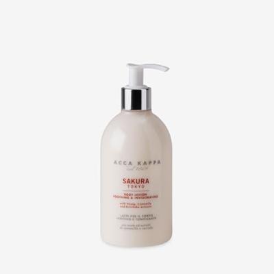 Acca Kappa Sakura Tokyo Soothing & Invigorating Milk 300ml Acca Kappa Sakura Tokyo Soothing & Invigorating Milk 300ml