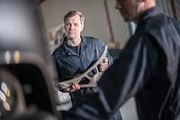 Dove Men Invisible Dry Deoroller - thumbnail