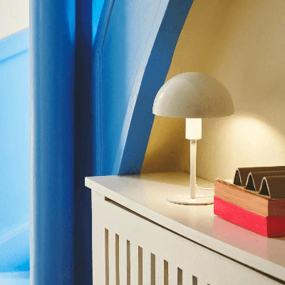 Tafellamp wit met E14 fitting en schakelaar Nordlux 'Ellen' 25 cm Tafellamp wit met E14 fitting en schakelaar Nordlux 'Ellen' 25 cm