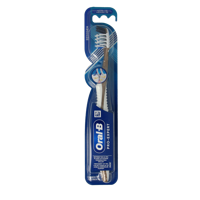 Oral B Pro-Expert cross action tandenborstel clean medium 1 Stuks - thumbnail