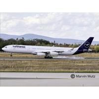 Revell 1/144 Airbus A340-300 "Lufthansa" New Livery - thumbnail