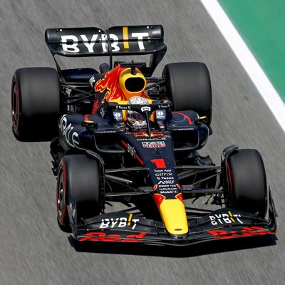 1:43 RB18 GP Barcelona 2022 - Winnaar Max Verstappen - Schaalmodel - Red Bull Racing 1:43 RB18 GP Barcelona 2022 - Winnaar Max Verstappen - Schaalmodel - Red Bull Racing
