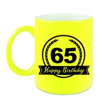 Happy Birthday 65 years met wimpel cadeau mok / beker neon geel 330 ml - feest mokken - thumbnail