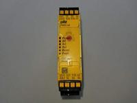 PILZ PNOZ s4 C 24VDC 3 n/o 1 n/c Veiligheidsschakelapparaat Voedingsspanning (num): 24 V/DC 3x NO, 1x NC (b x h x d) 22.5 x 100 x 120 mm 1 stuk(s) - thumbnail