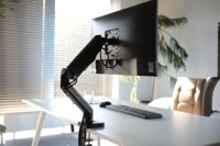 SAVIO UM-01 Bureaubeugel voor monitor 17" - 32", 2 - 9 kg, met gasveer - thumbnail
