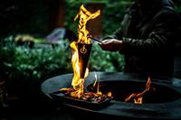 Forged Flambadou Churrasco - Gietijzer / Olijfhout - thumbnail