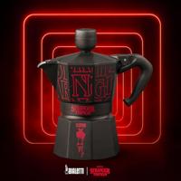 Italiaanse koffiemaker - BIALETTI - Moka express - Stranger Things Collectie - 3 kopjes - 130 ml - Zwart / Rood - thumbnail