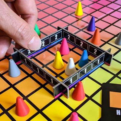 European Player Network Hues and Cues Bordspel (Engels, 3 - 6 spelers, 30 minuten, Vanaf 8 jaar)