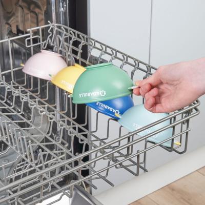 Badabulle Set di 5 ciotole antiscivolo 330ml e 3 cucchiai morbidi Badabulle Set di 5 ciotole antiscivolo 330ml e 3 cucchiai morbidi