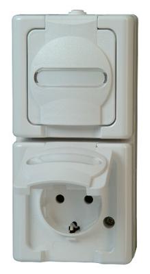 Kopp 131402009 BlueElectric Compleet Wandcontactdoos met randaarde en klapdeksel spatwaterdicht Arctisch-wit 2-voudig 1 stuk(s)