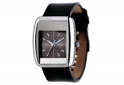 Diesel Horlogeglas (bol) DZ1037