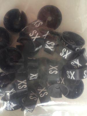 MB zwart/wit XS voor op kledinghanger