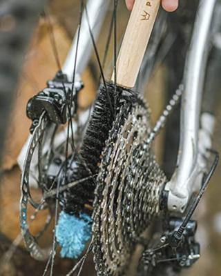 Peaty's detail brush