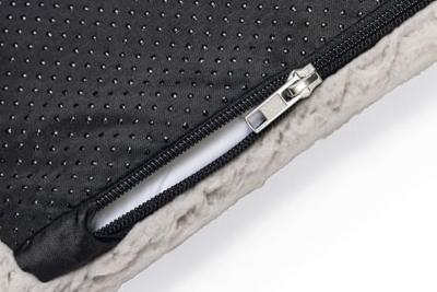 Benchkussen ito 121x78cm l.grijs Beeztees - Designed by lotte