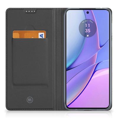 Motorola Edge 40 | Flip Style Cover | Ananas Motorola Edge 40 | Flip Style Cover | Ananas