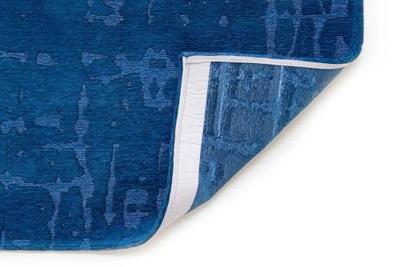 Louis de Poortere - Rond vloerkleed Baobab Structures 9250 Suarez Blue - 240 rond Louis de Poortere - Rond vloerkleed Baobab Structures 9250 Suarez Blue - 240 rond