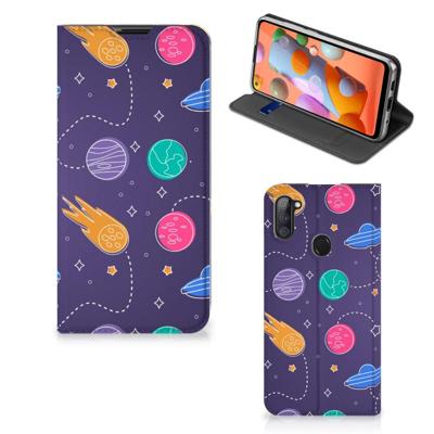 Samsung Galaxy M11 | A11 Hippe | Standcase | Space Samsung Galaxy M11 | A11 Hippe | Standcase | Space