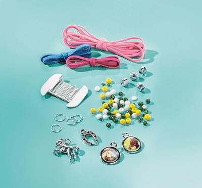 Totum armbanden maken met paardenbedeltjes