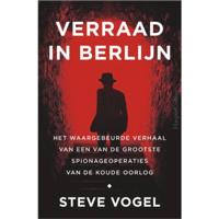 Verraad in Berlijn - Steve Vogel - Paperback (9789402704372) - thumbnail
