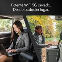 NETGEAR Nighthawk M7 Pro WiFi 7 5G Mobiele Hotspot Router (MR7500) - Tot 2.000 sq.ft. dekking met 6GHz-band, Verbindt tot 64 apparaten, 13 uur batterij en Multi-Gig beveiliging - thumbnail