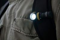 ArmyTek Elf C1 Warm Handlamp werkt op een accu LED 930 lm 1440 h 56 g - thumbnail