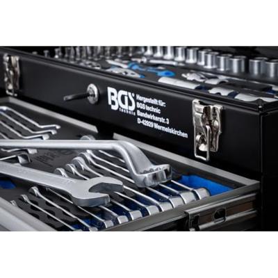 BGS technic metal tool case with 143 tools