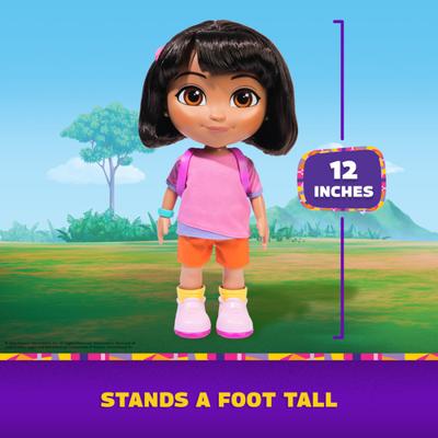 Dora pop met muziek poppenkleding en accessoires