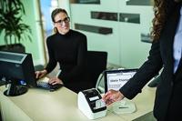 Brother QL-820NWBcVM labelprinter Direct thermisch 300 x 600 DPI 176 mm/sec Bedraad en draadloos Eth - thumbnail