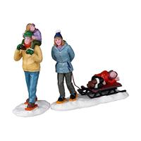 Lemax long day snowshoeing s/2 kerstdorp figuur type 4 Vail Village 2022 - thumbnail