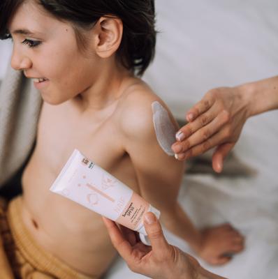 Naif Baby & Kids Mineral Sunscreen SPF50 Naif Baby & Kids Mineral Sunscreen SPF50