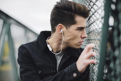 Draadloze hoofdtelefoon JBL JBLT125BTWHT Wit