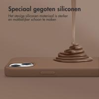 Accezz Liquid Silicone Backcover met MagSafe voor Apple iPhone 15 Pro Max Telefoonhoesje Bruin - thumbnail