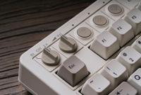 8BitDo Retro Mechanical Keyboard M Edition - thumbnail