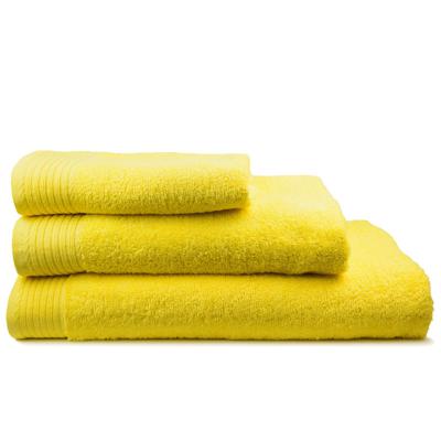 The One Badlaken 450 gram 100x180 cm Geel The One Badlaken 450 gram 100x180 cm Geel