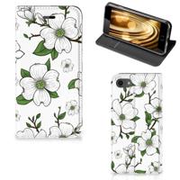 iPhone 7 | 8 | SE (2020) | SE (2022) Smart Cover Dogwood Flowers - thumbnail