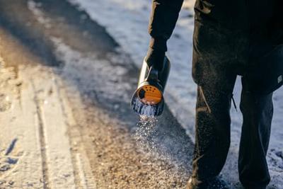 Fiskars Solid handstrooier - 1057076 - thumbnail