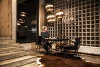 Think Paper Hanglamp Baggy 290 Ø 29 cm bruin - thumbnail