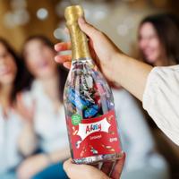 Celebrations fles met naam - thumbnail