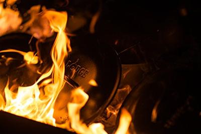 Lodge Camp Dutch Oven Deksellifter A5 grillbestek
