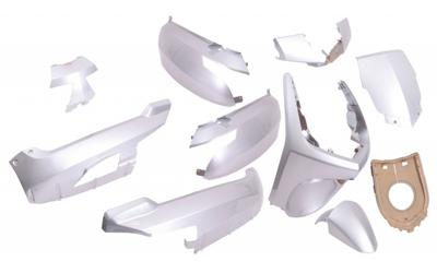 Edge plaatset new vivacity vanaf bj. 2008 50cc 2/4 takt 9 delig zilver metallic Edge plaatset new vivacity vanaf bj. 2008 50cc 2/4 takt 9 delig zilver metallic