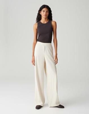 OPUS Broek Marou travel