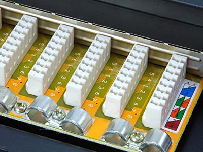Equip 326417 16-poorts CAT.6 geschorst PATCHPANEL, zwart