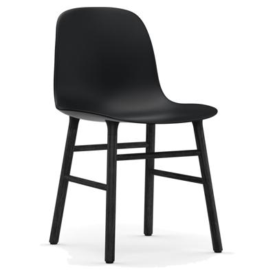 Normann Copenhagen Form eetkamerstoel Black vierpoot zwart eikenhout