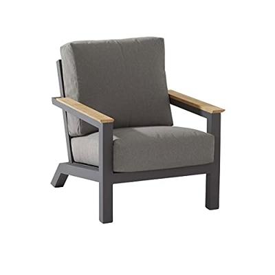 Capitol living chair with 2 cushions | 4 Seasons Outdoor