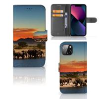 Apple iPhone 13 | Telefoonhoesje | Met pasjeshouder | Olifanten - thumbnail