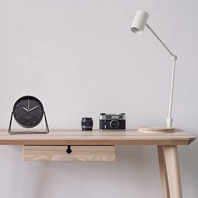 Tafelwekker 14x13x7cm - Geruisloos - Metaal - "Berlin Table"